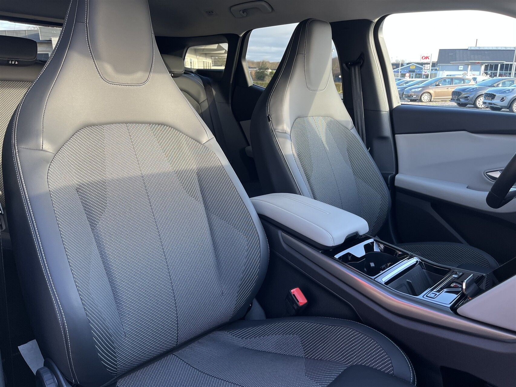 Billede af Ford Explorer EL UR Select RWD 286HK 5d Aut.