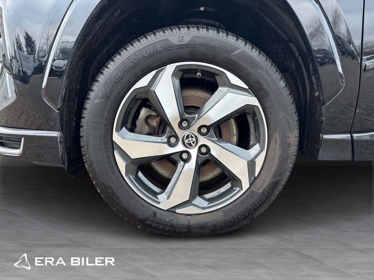 Billede af Toyota RAV4 Plug-in 2,5 Plugin-hybrid Active Premium AWD 306HK 5d 6g Aut.