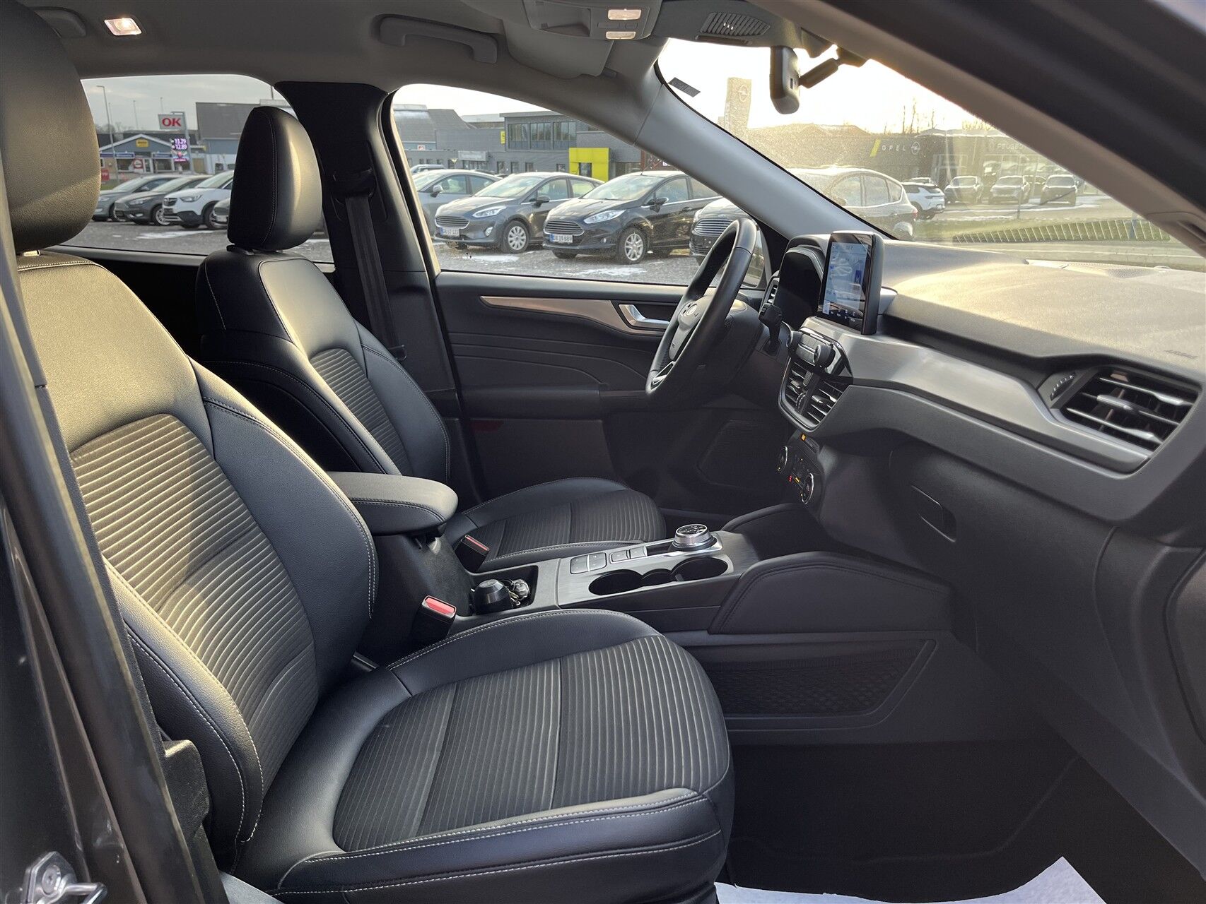 Billede af Ford Kuga 2,5 Plugin-hybrid Titanium X CVT 225HK 5d Trinl. Gear