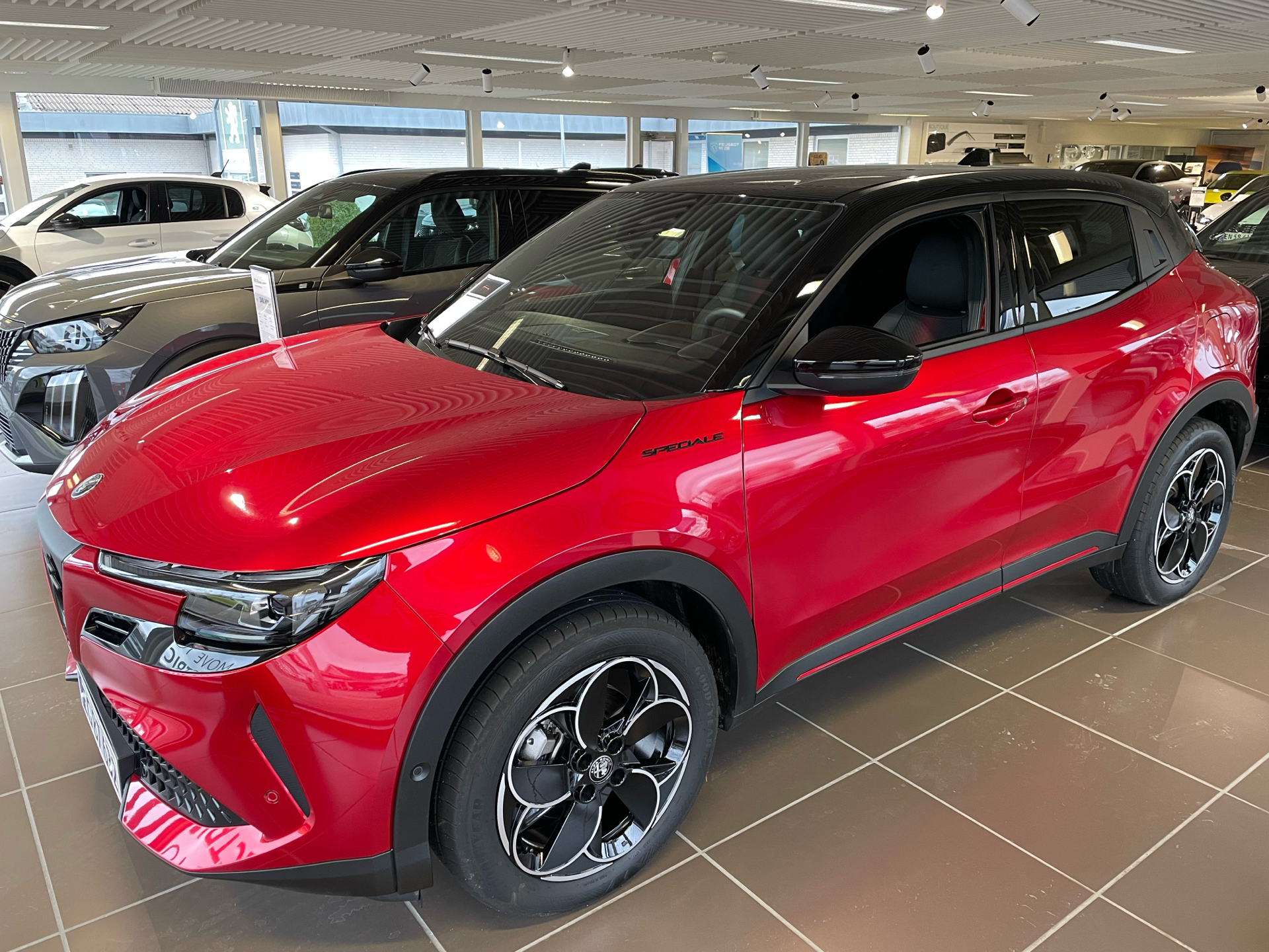 Billede af Alfa Romeo Junior EL Speciale 156HK 5d Aut.