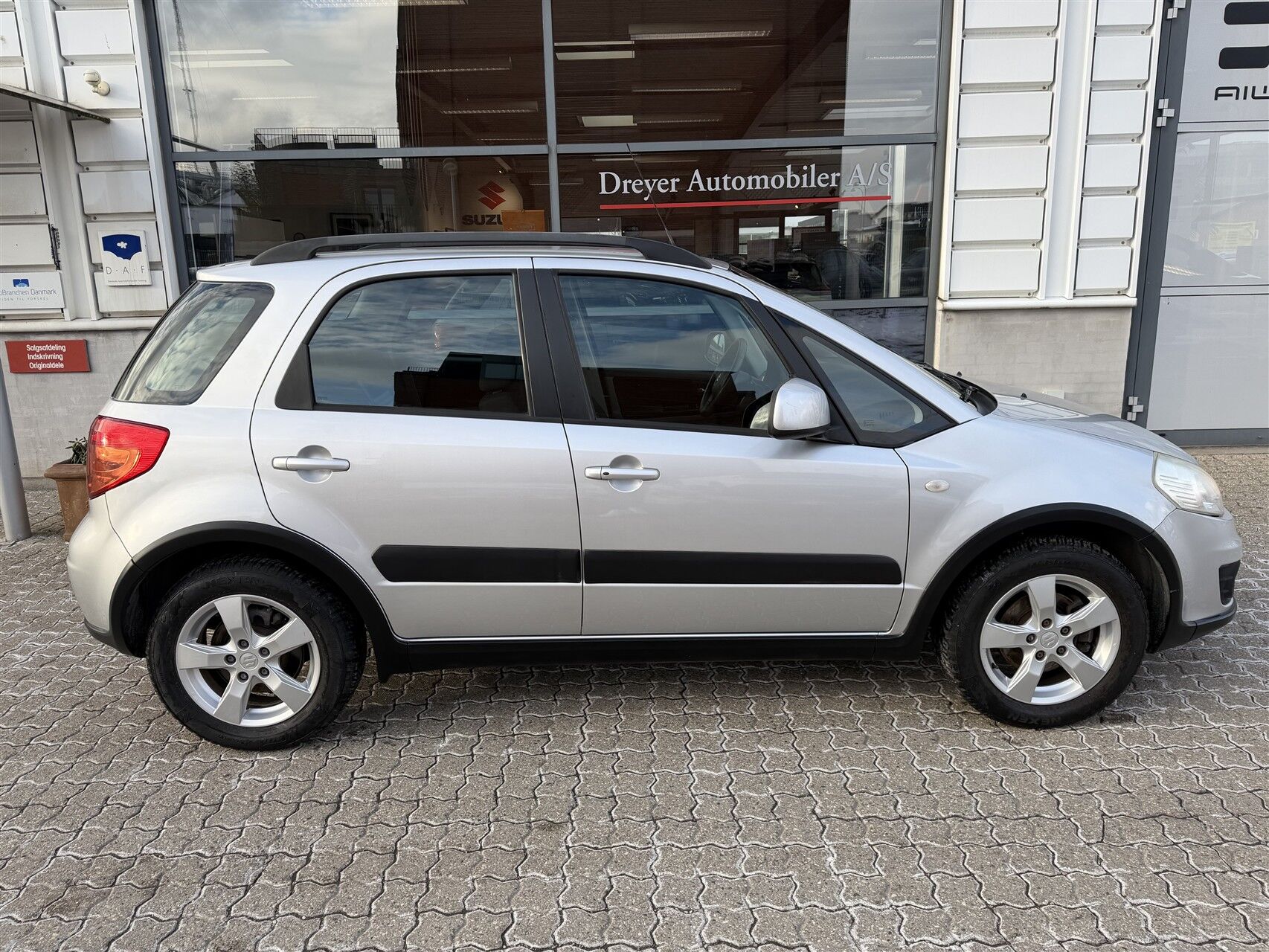 Billede af Suzuki SX4 1,6 16V GLX 120HK 5d