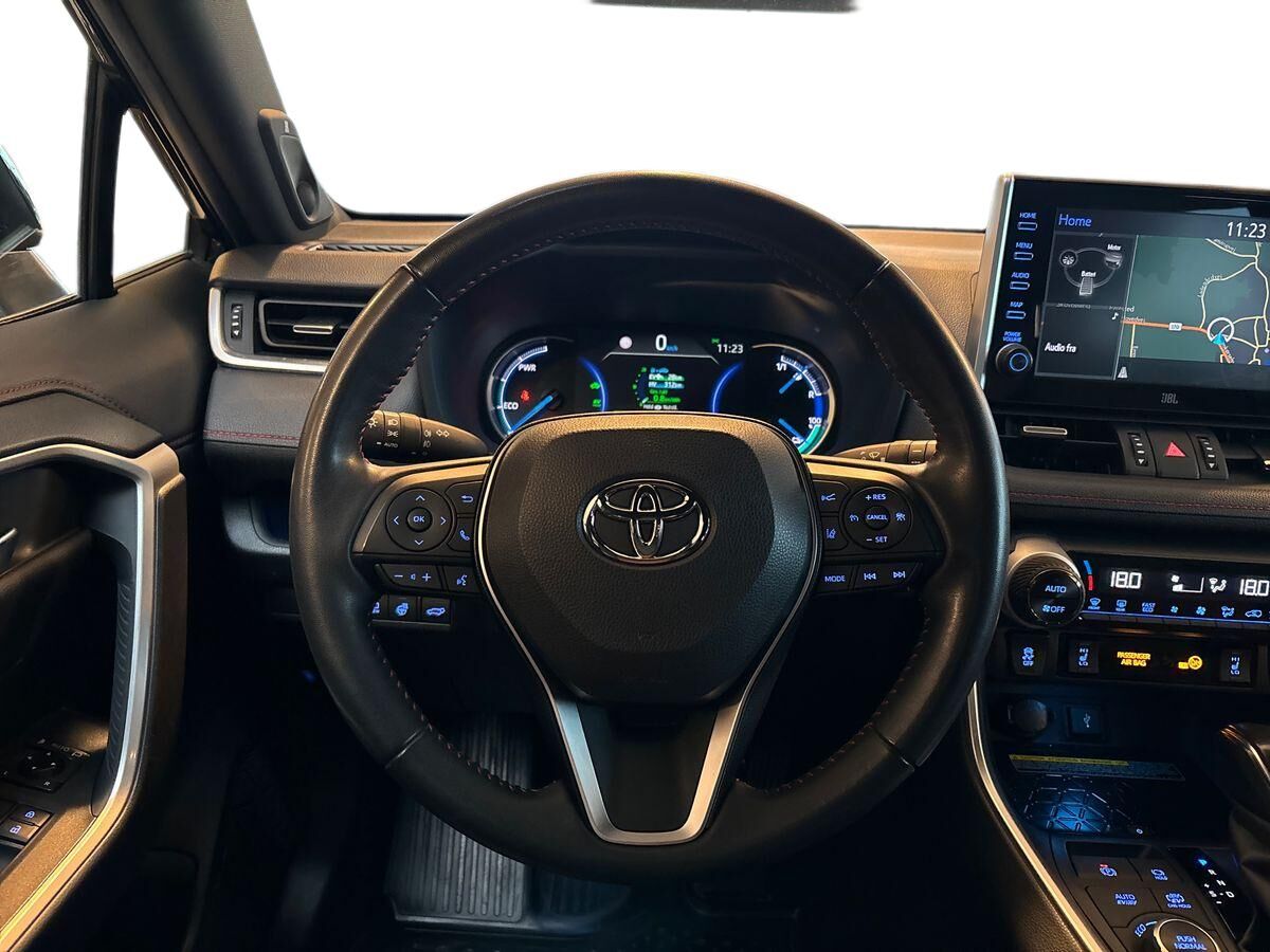 Billede af Toyota RAV4 Plug-in 2,5 Plugin-hybrid H3 Premium AWD 306HK 5d 6g Aut.