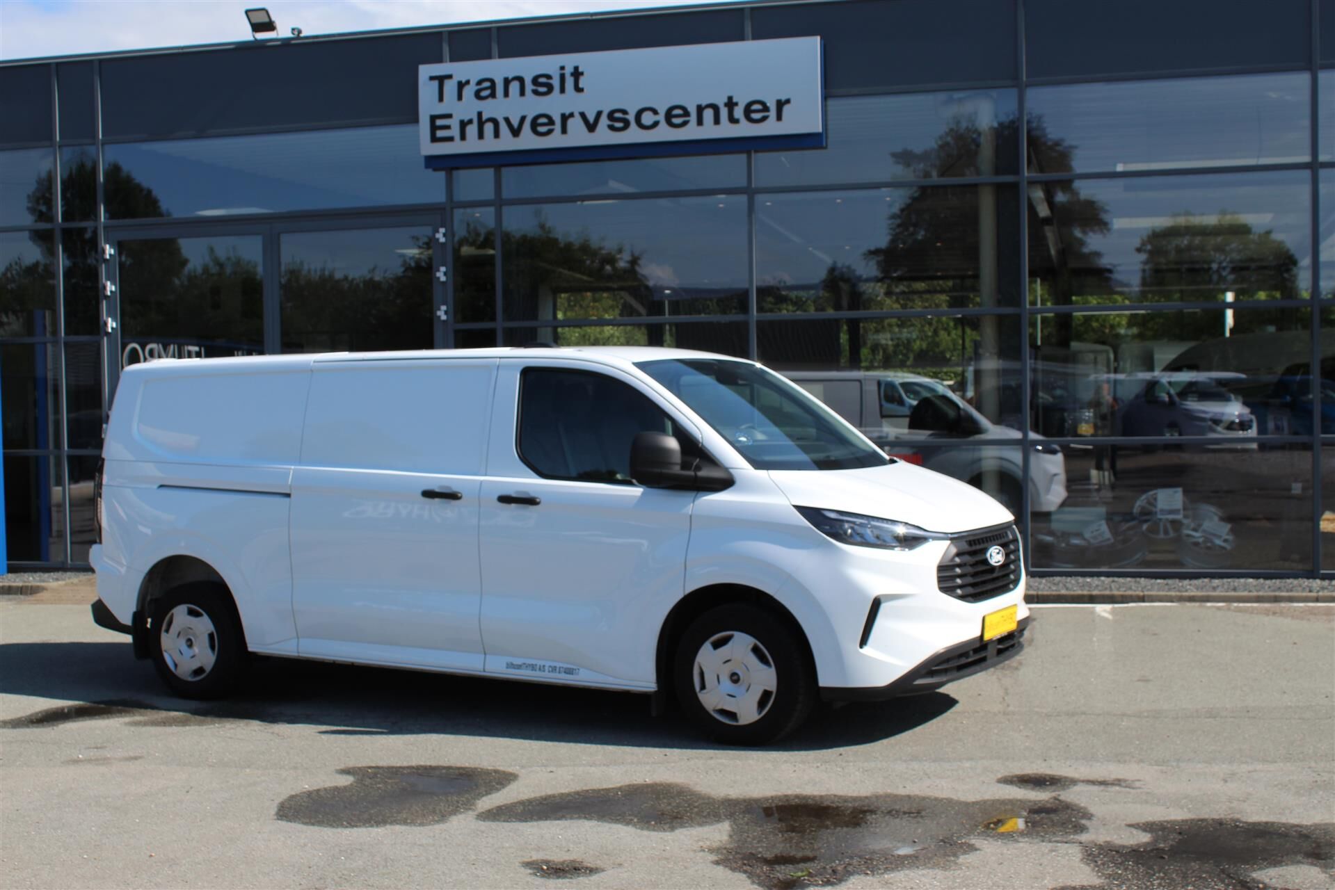 Billede af Ford Transit Custom Transit Custom Van Trend 320L2 H1 2.0 EcoBlue (136 HK) Kassevogn FWD M6