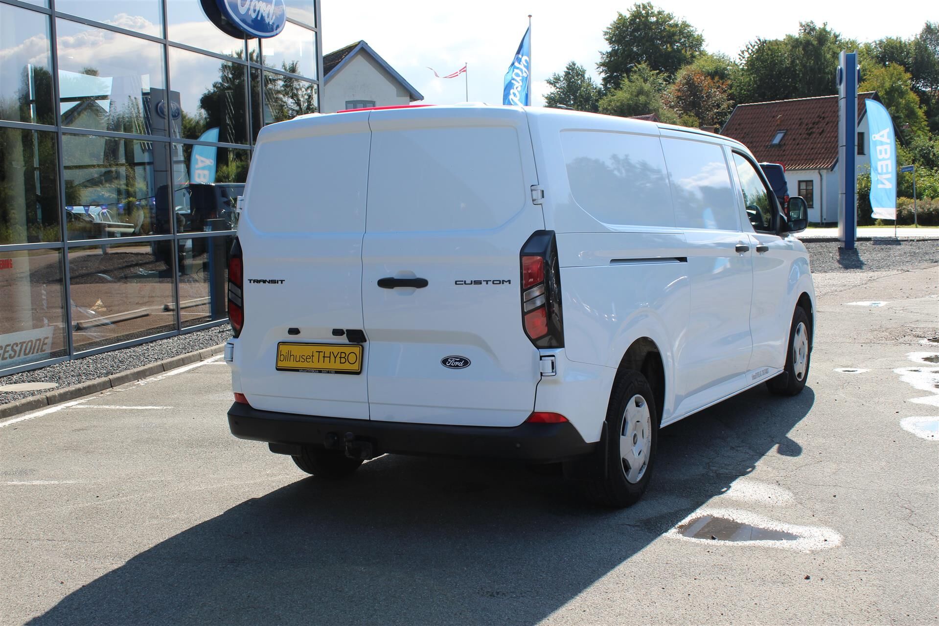 Billede af Ford Transit Custom Transit Custom Van Trend 320L2 H1 2.0 EcoBlue (136 HK) Kassevogn FWD M6