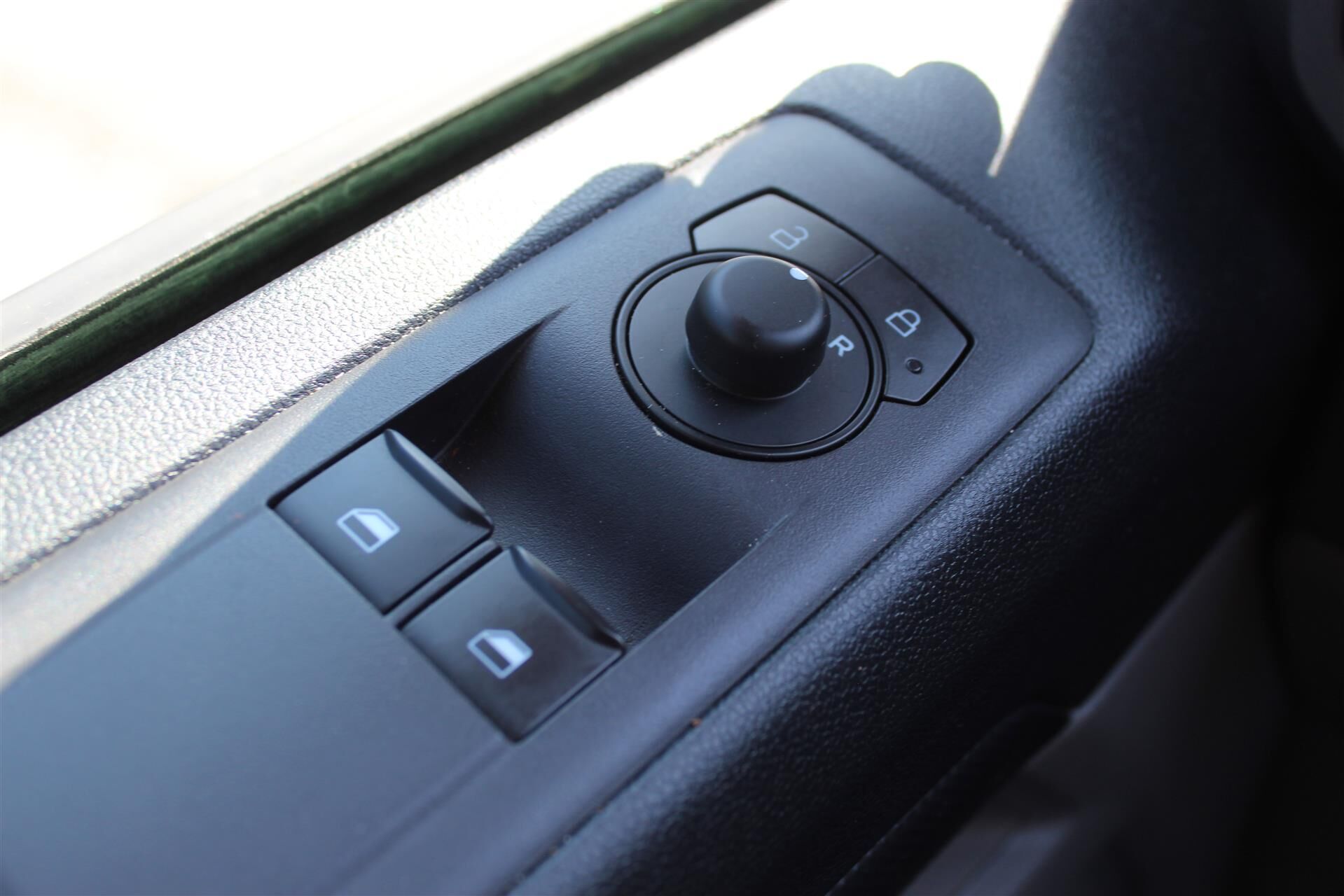 Billede af Ford Transit Custom Transit Custom Van Trend 320L2 H1 2.0 EcoBlue (136 HK) Kassevogn FWD M6