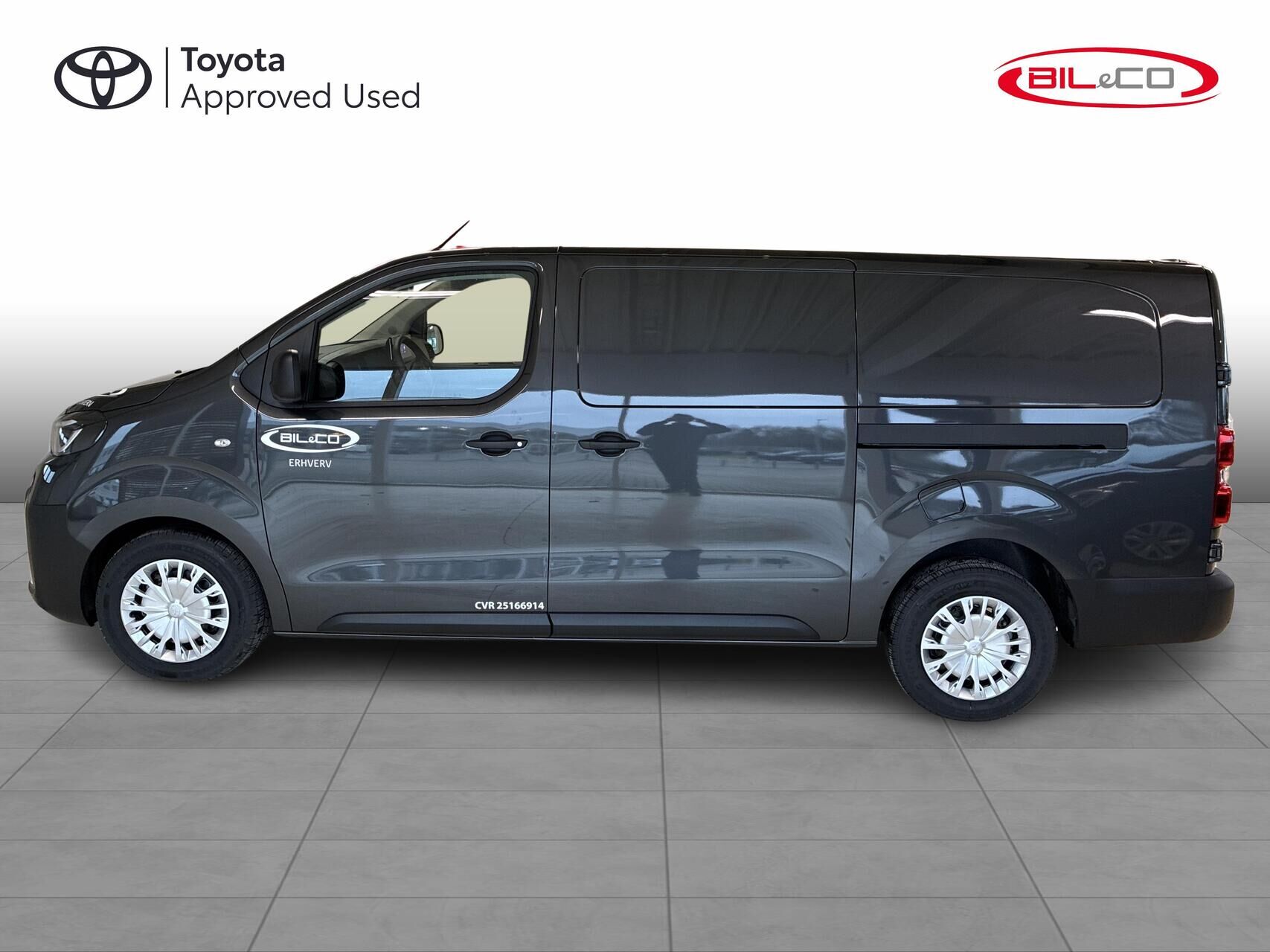 Billede af Toyota Proace 2.2D 150hk Long/To skydedøre aut.gear Comfort Master