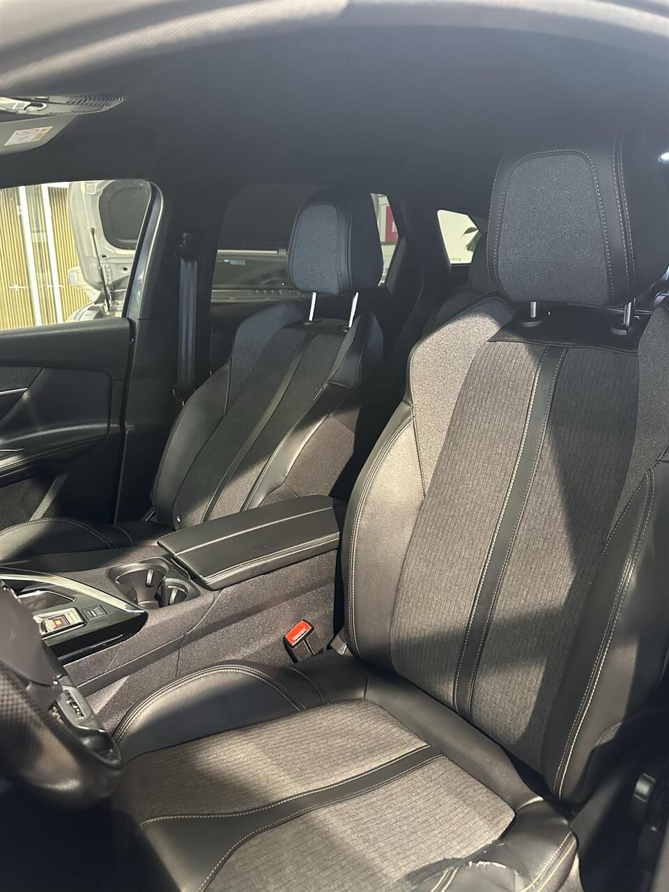 Billede af Peugeot 3008 1,6 PureTech GT Line EAT8 180HK 5d 8g Aut.