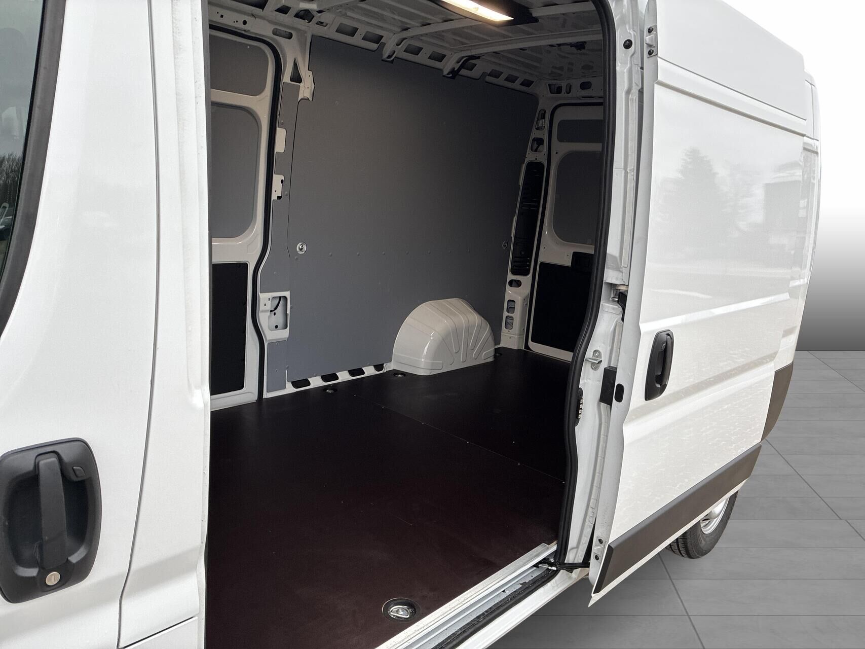 Billede af Toyota Proace Max 2.2D 180hk Long/To skydedøre m. højt tag Heavy aut.gear Comfort Master