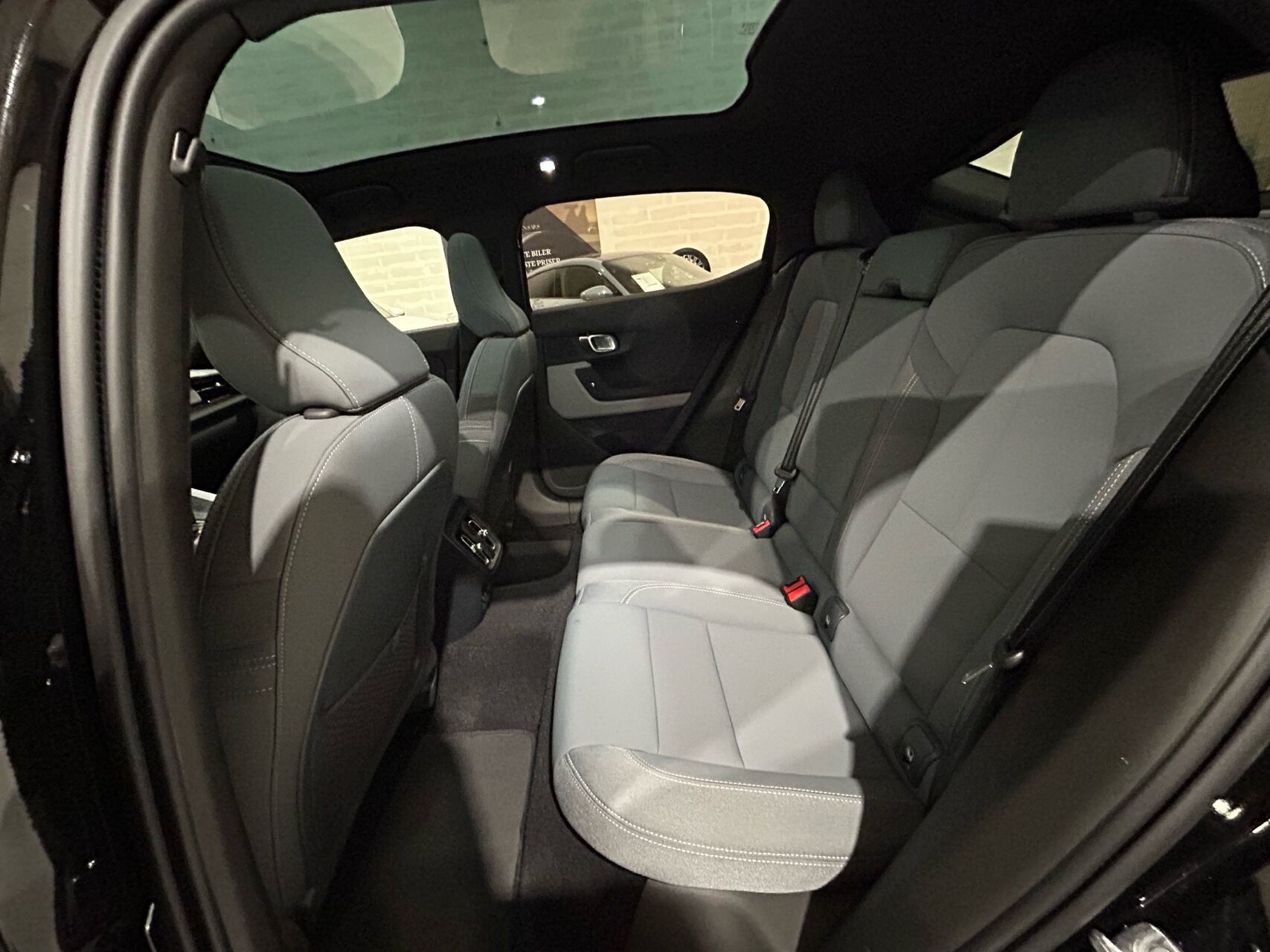 Billede af Polestar 2 EL Long Range Dual perf. opgr. AWD 476HK 5d Aut.