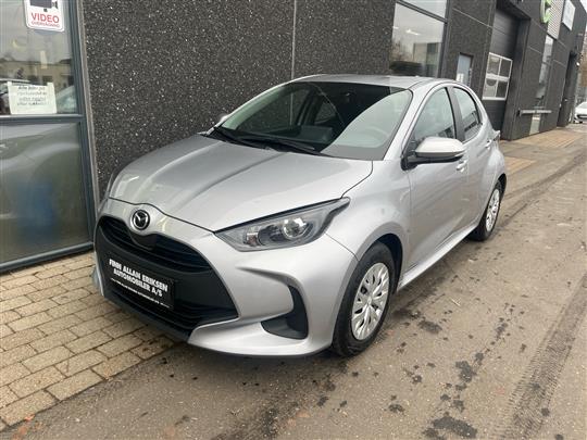 Mazda 2 1,5 VVT-I  Hybrid Pure CVT 116HK 5d Trinl. Gear