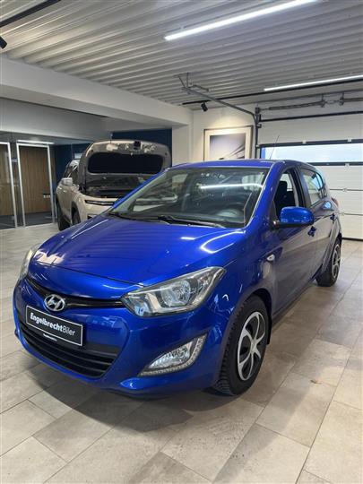 Hyundai i20 1,2 Classic XTR 85HK 5d