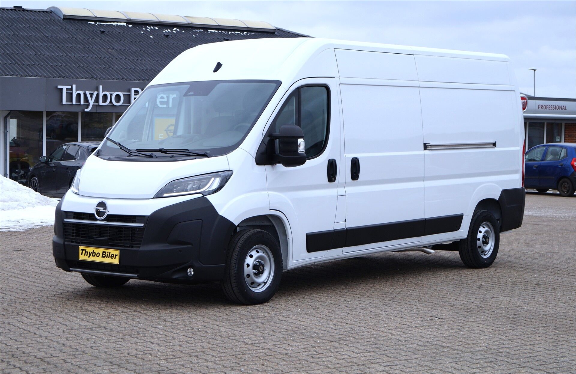 Billede af Opel Movano 33 L3H2 2,2 BlueHDi Enjoy+ 140HK Van 6g