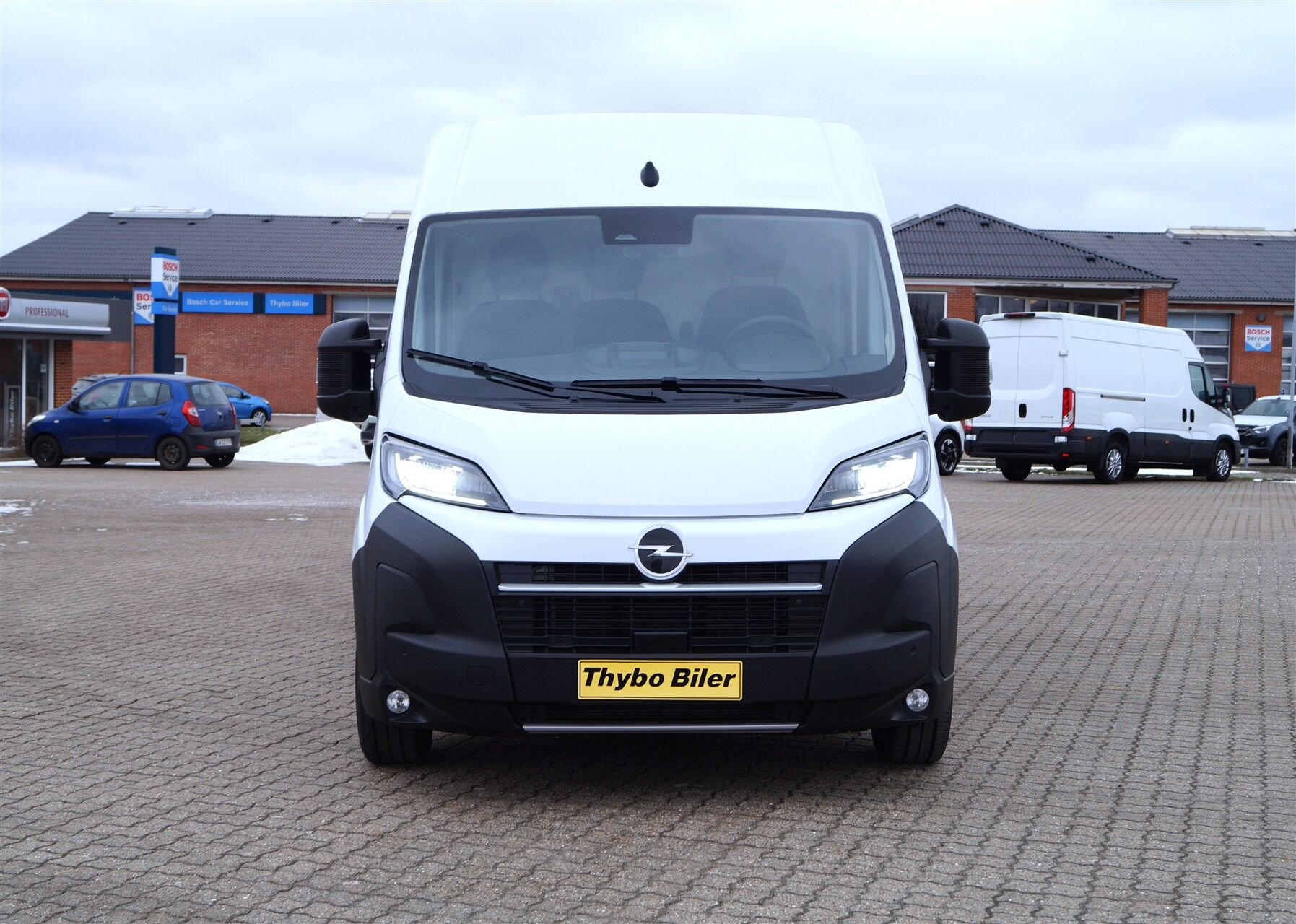 Billede af Opel Movano 33 L3H2 2,2 BlueHDi Enjoy+ 140HK Van 6g