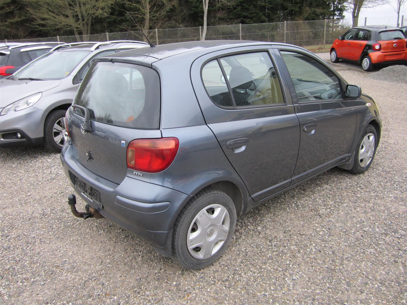 Billede af Toyota Yaris 1,0 Linea Terra MMT 68HK 5d