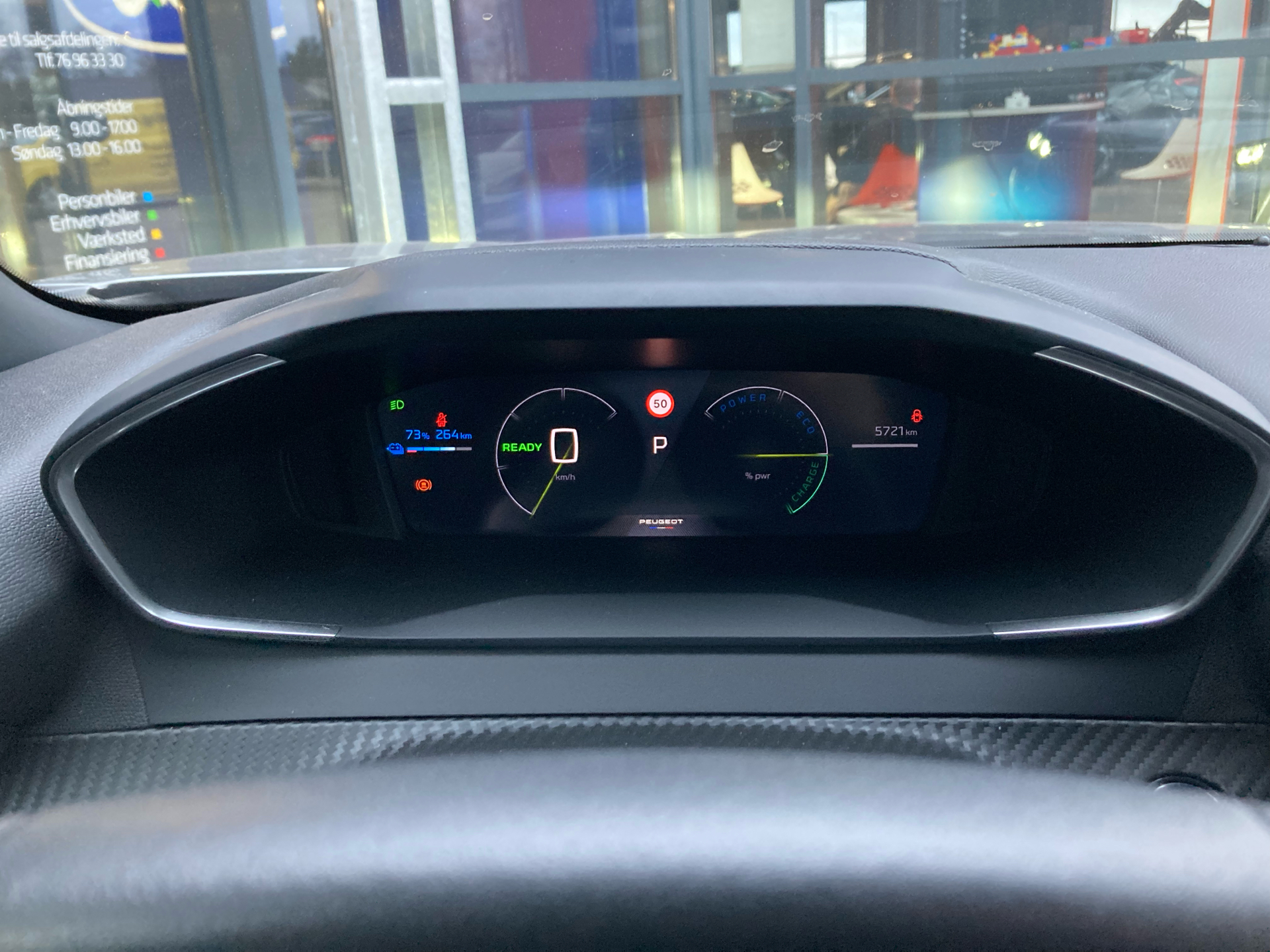 Billede af Peugeot e-2008 EL Allure 156HK 5d Aut.