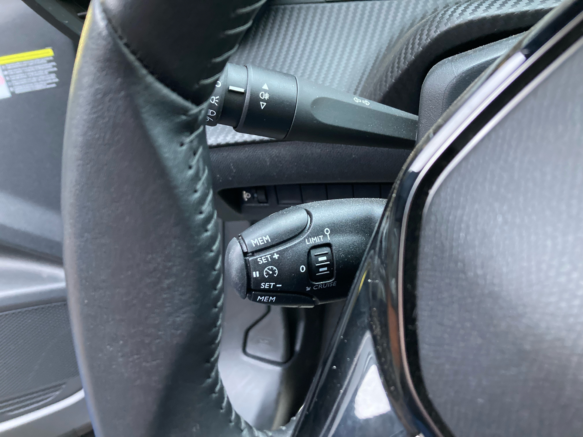 Billede af Peugeot e-2008 EL Allure 156HK 5d Aut.