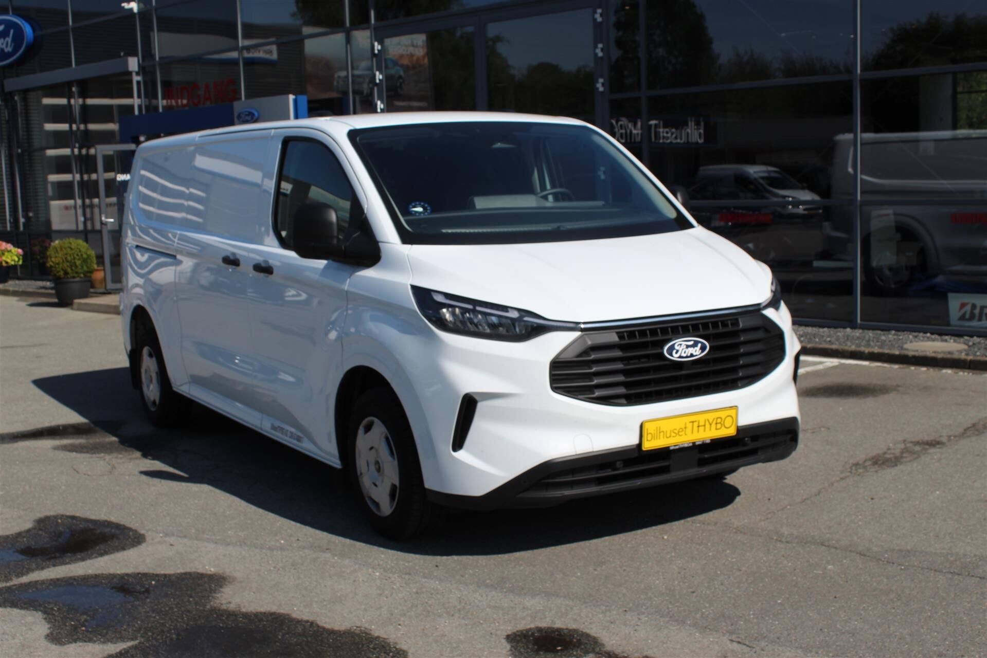 Billede af Ford Transit Custom 320 L2H1 2,0 EcoBlue Trend 136HK Van 8g Aut.