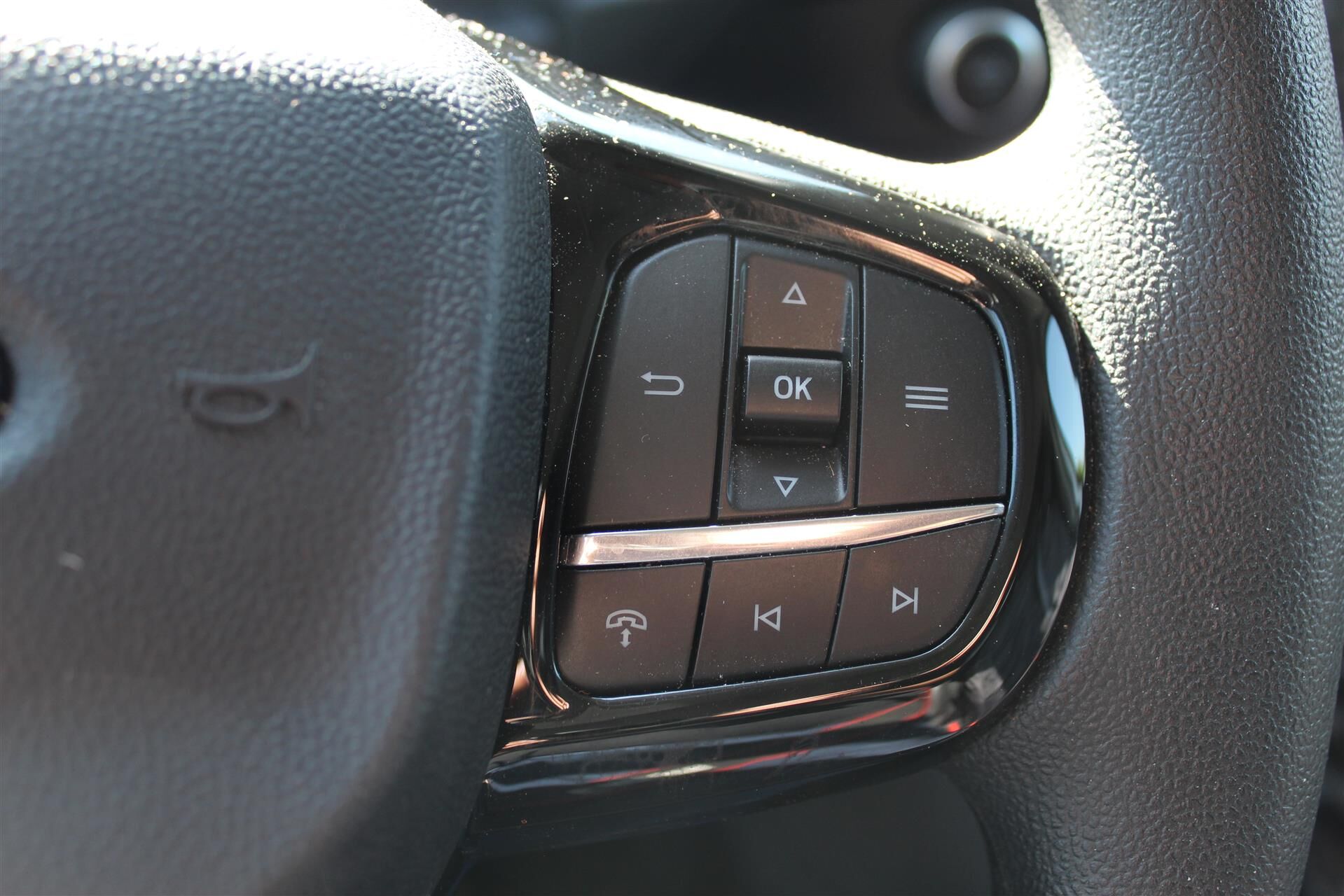 Billede af Ford Transit Custom 320 L2H1 2,0 EcoBlue Trend 136HK Van 8g Aut.