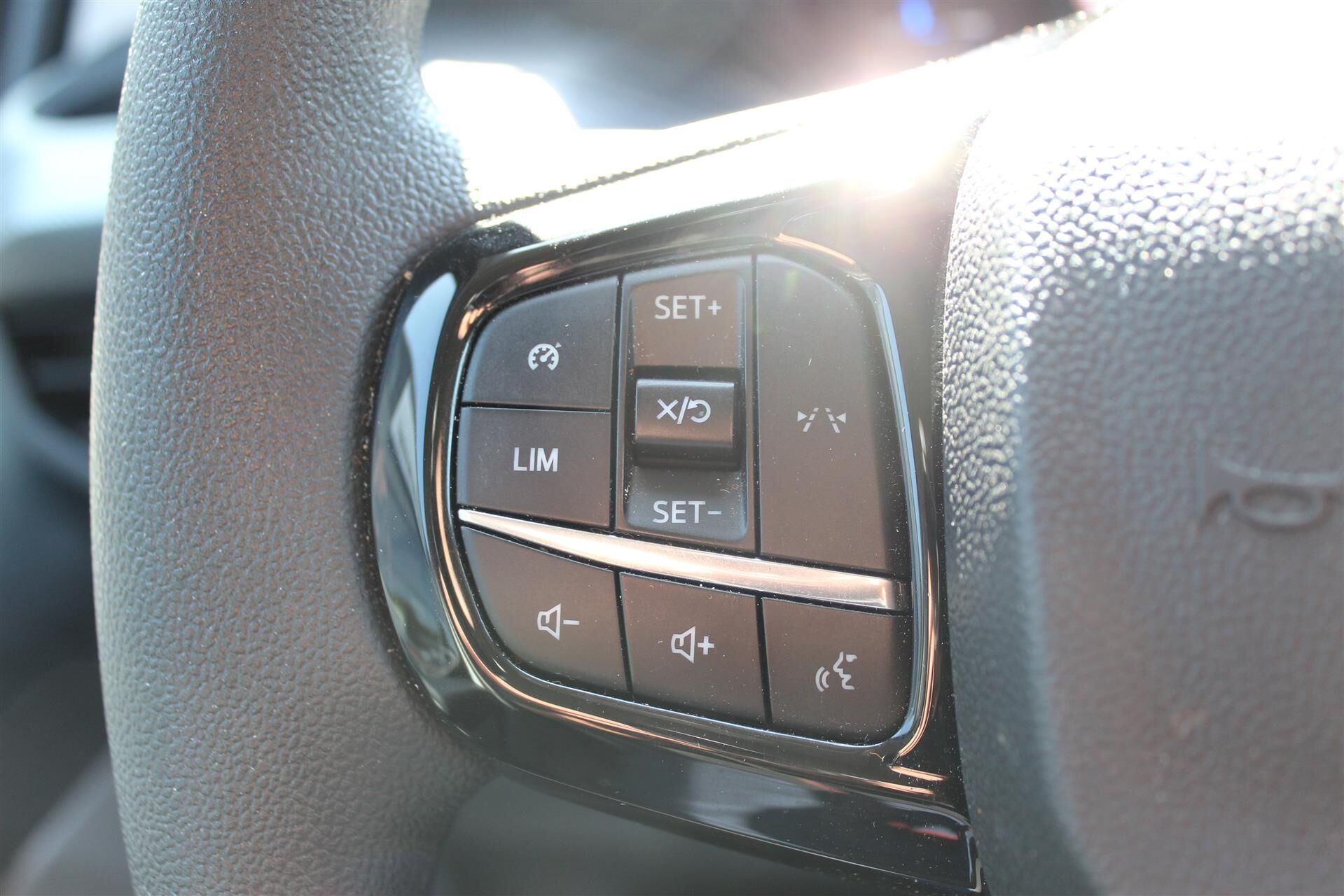 Billede af Ford Transit Custom 320 L2H1 2,0 EcoBlue Trend 136HK Van 8g Aut.