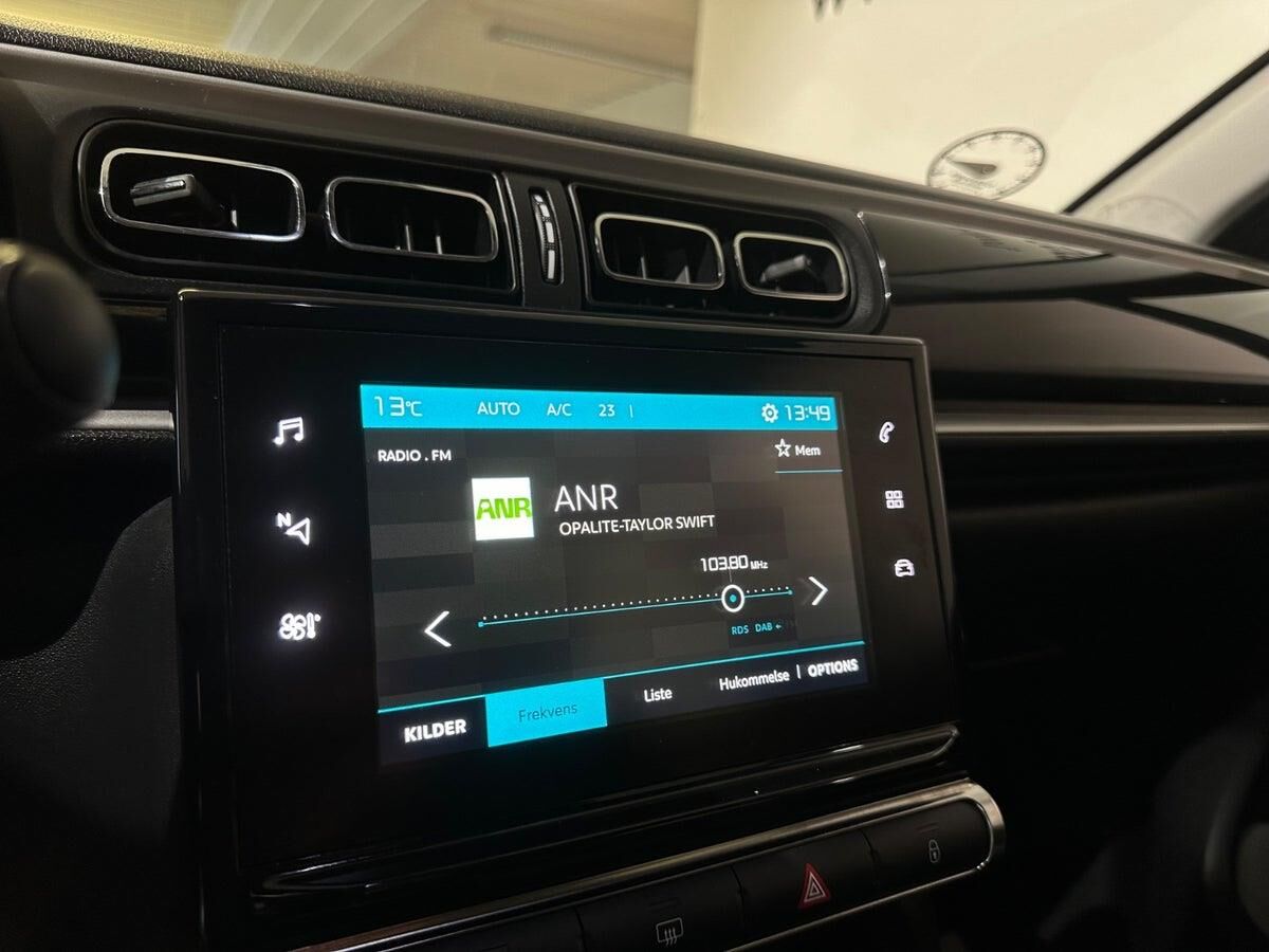 Billede af Citroën C3 1,2 PureTech Skyline EAT6 start/stop 110HK 5d 6g Aut.