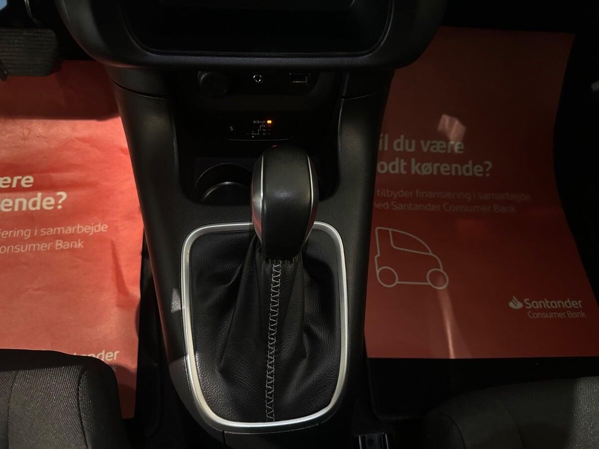 Billede af Citroën C3 1,2 PureTech Skyline EAT6 start/stop 110HK 5d 6g Aut.