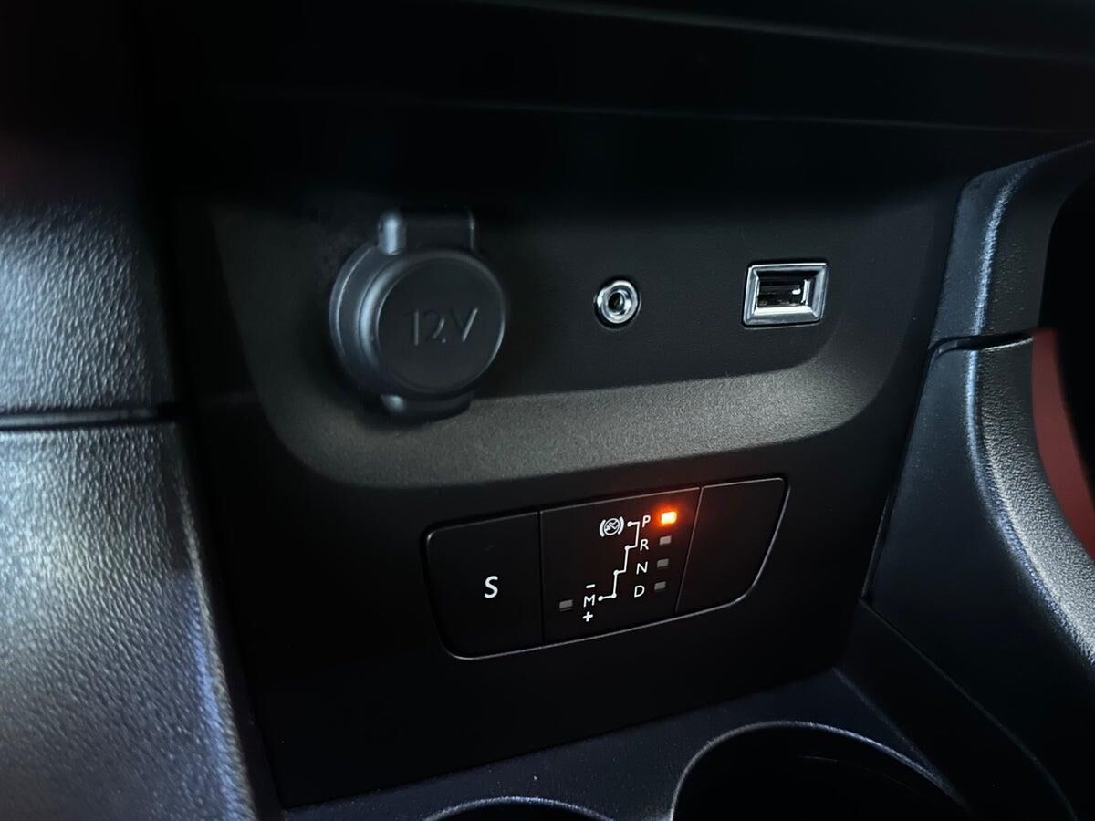 Billede af Citroën C3 1,2 PureTech Skyline EAT6 start/stop 110HK 5d 6g Aut.