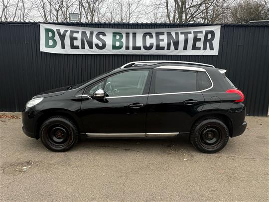 Peugeot 2008 1,2 VTi Allure 82HK