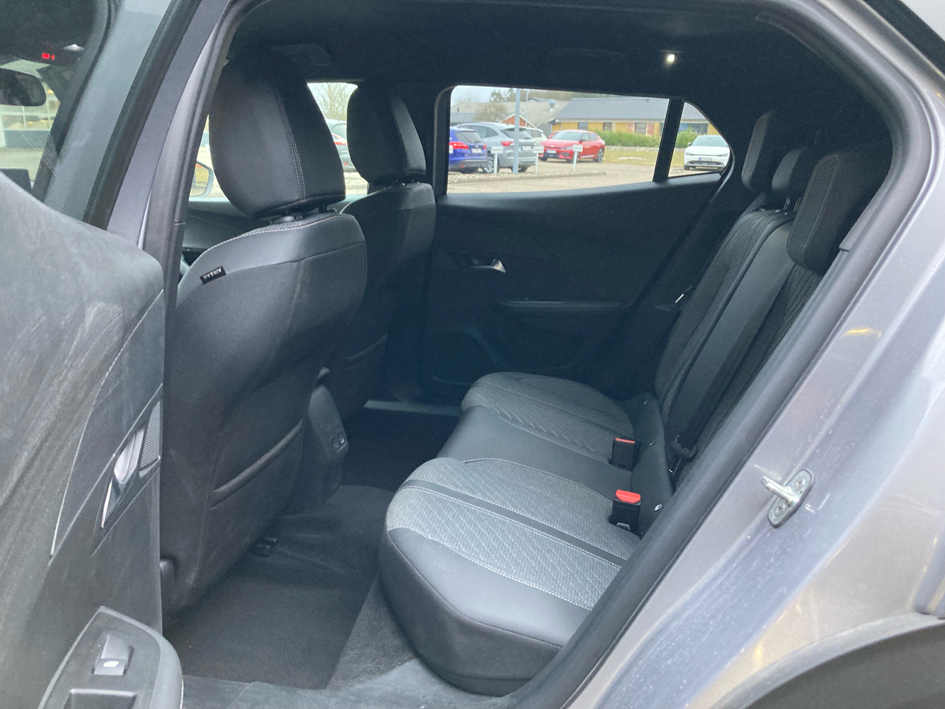 Billede af Peugeot e-2008 EL Allure 156HK 5d Aut.