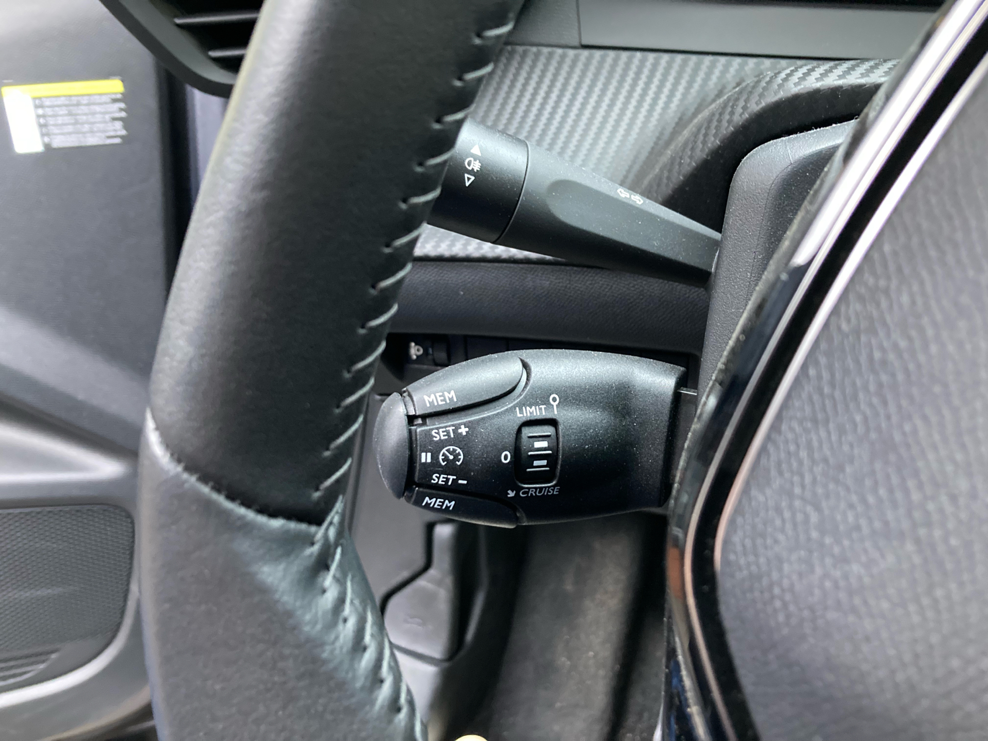 Billede af Peugeot e-2008 EL Allure 156HK 5d Aut.