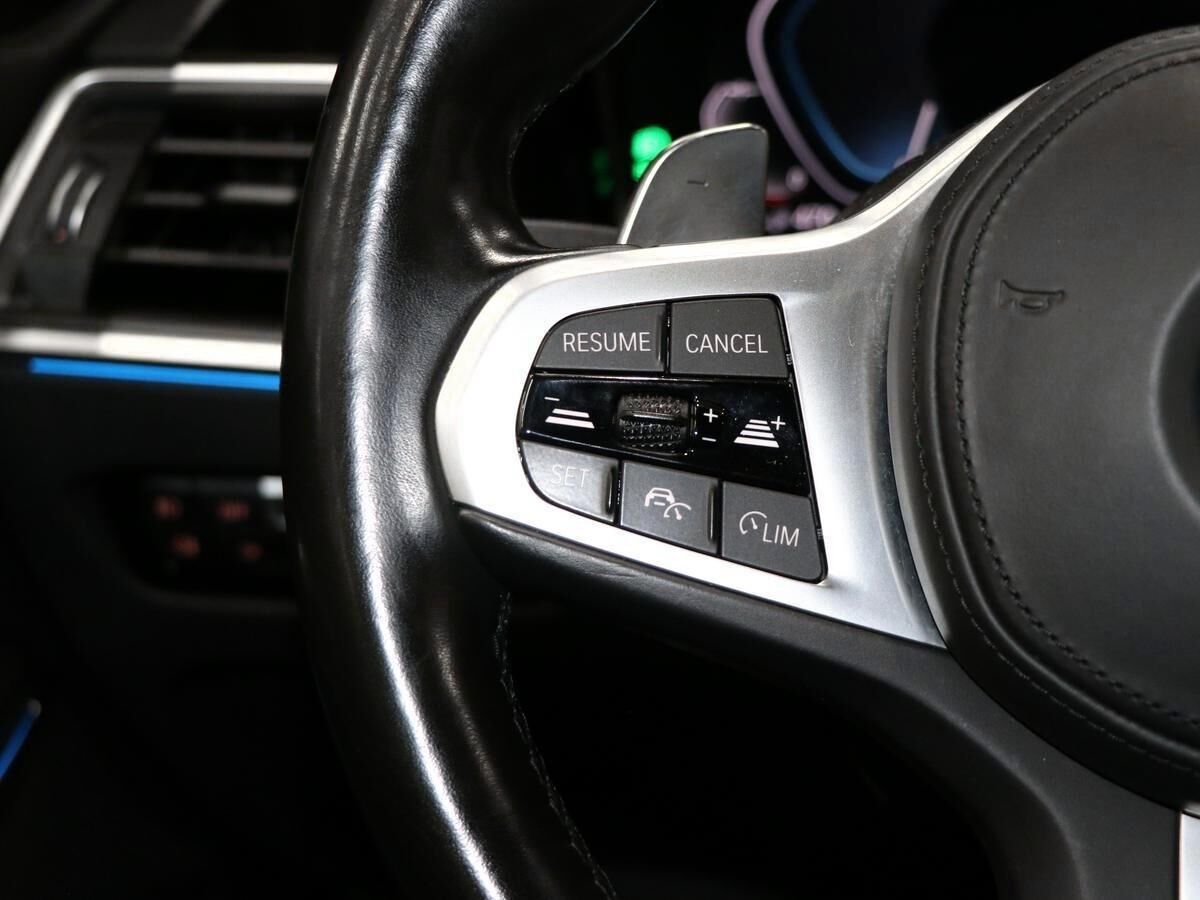 Billede af BMW 330e Touring 2,0 Plugin-hybrid M-Sport Steptronic 292HK Stc 8g Aut.