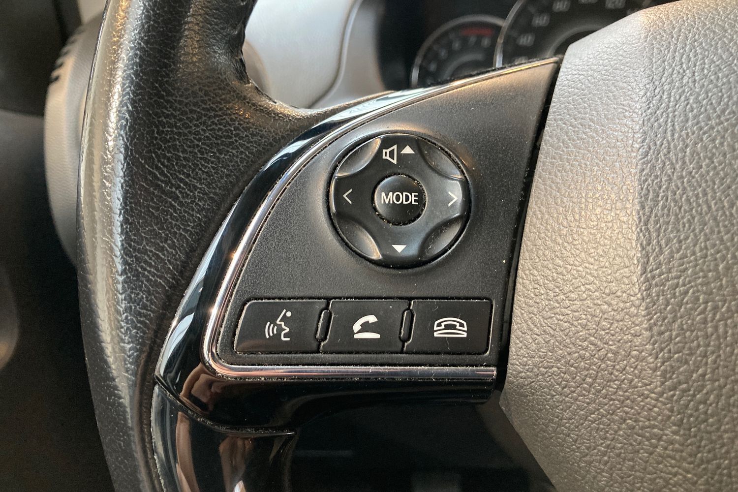 Billede af Mitsubishi Space Star 1,2 Invite+ 80HK 5d