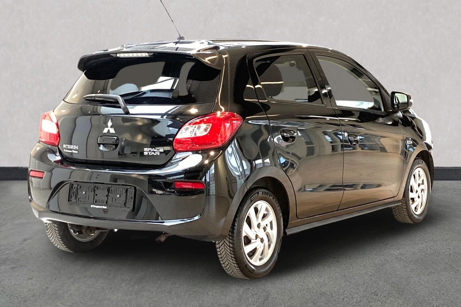 Billede af Mitsubishi Space Star 1,2 Invite+ 80HK 5d