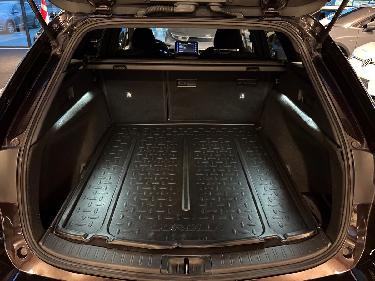 Billede af Toyota Corolla Touring Sports 1,8 Hybrid H3 E-CVT 122HK Stc Trinl. Gear