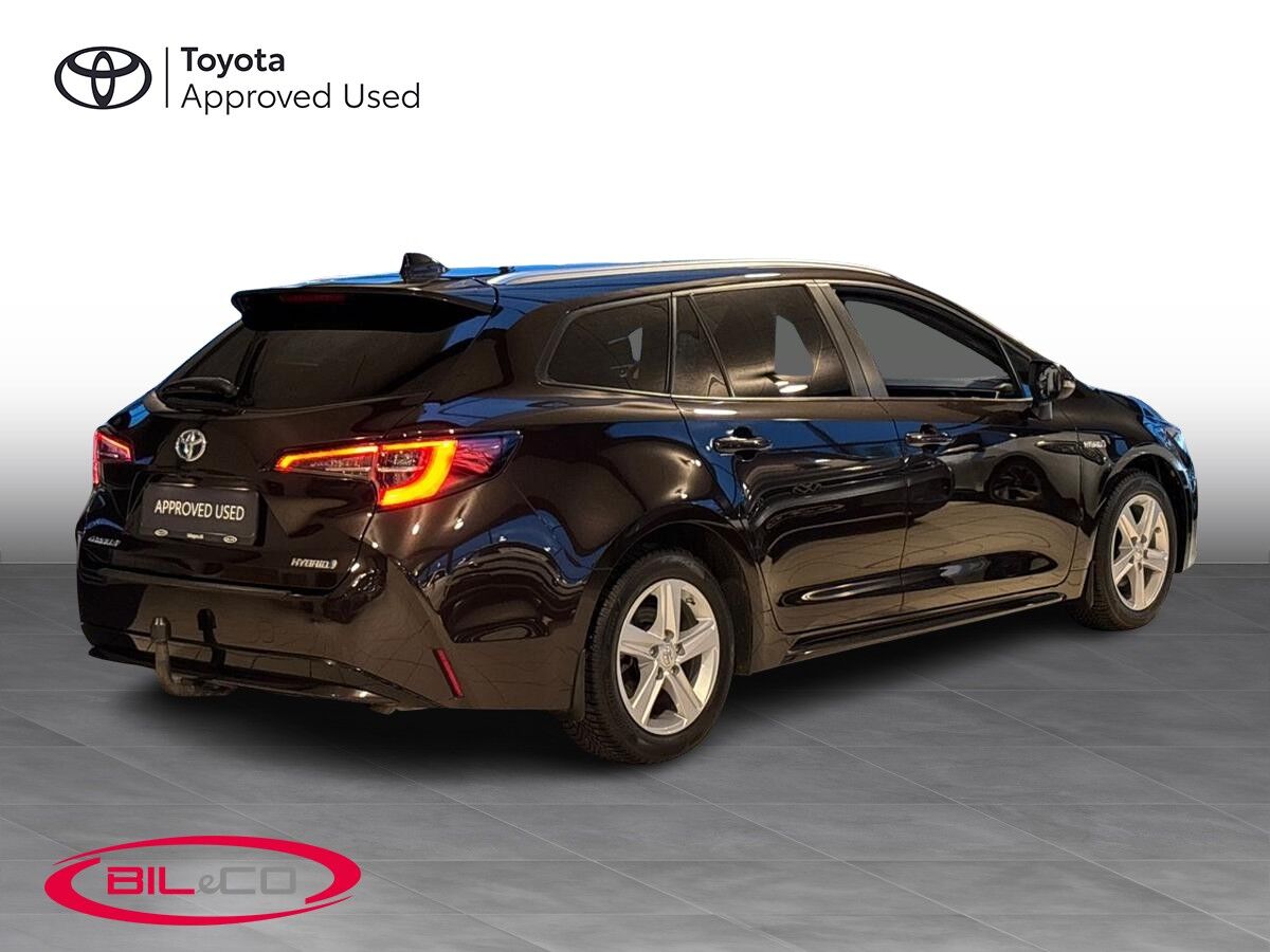 Billede af Toyota Corolla Touring Sports 1,8 Hybrid H3 E-CVT 122HK Stc Trinl. Gear