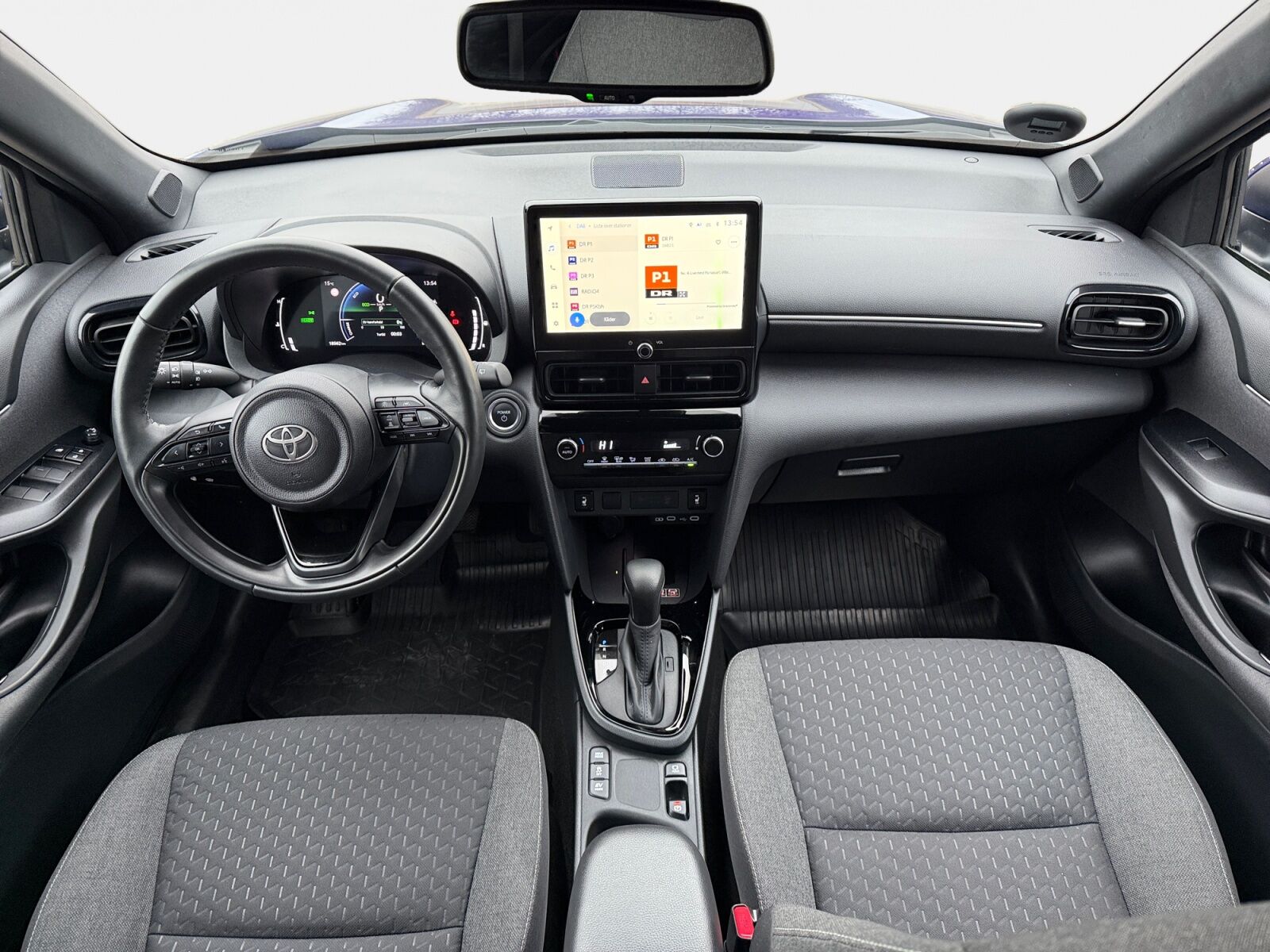 Billede af Toyota Yaris Cross 1,5 Hybrid Style Comfort 116HK 5d Trinl. Gear