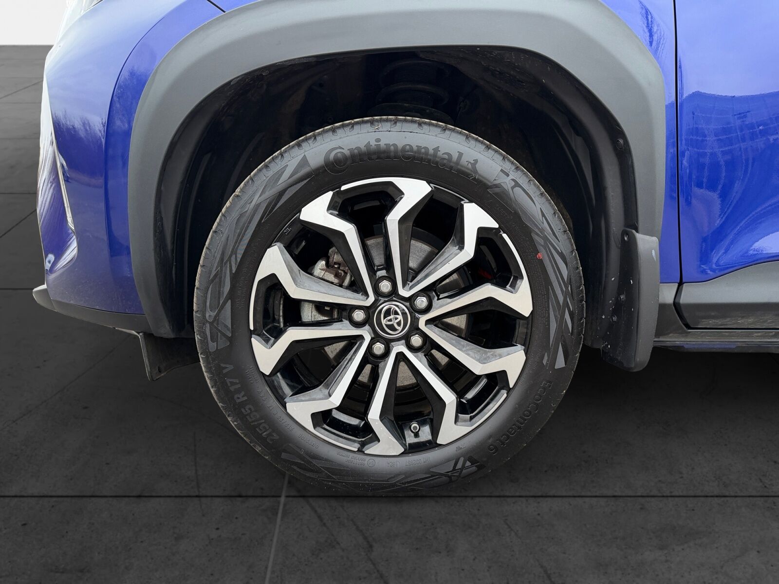 Billede af Toyota Yaris Cross 1,5 Hybrid Style Comfort 116HK 5d Trinl. Gear