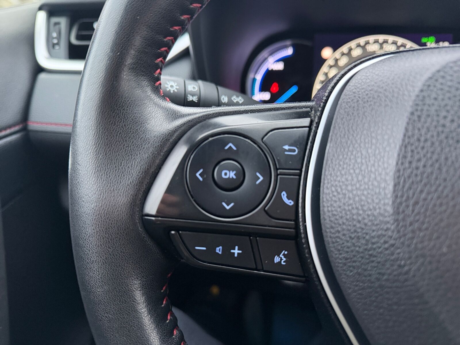 Billede af Toyota RAV4 Plug-in 2,5 Plugin-hybrid H3 Premium AWD 306HK 5d 6g Aut.