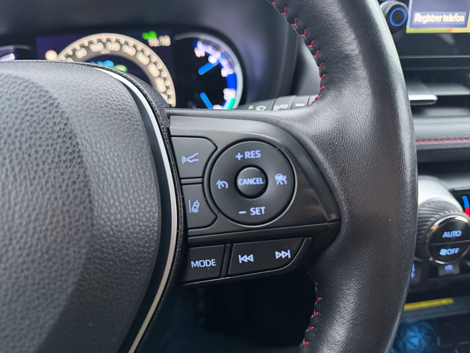 Billede af Toyota RAV4 Plug-in 2,5 Plugin-hybrid H3 Premium AWD 306HK 5d 6g Aut.