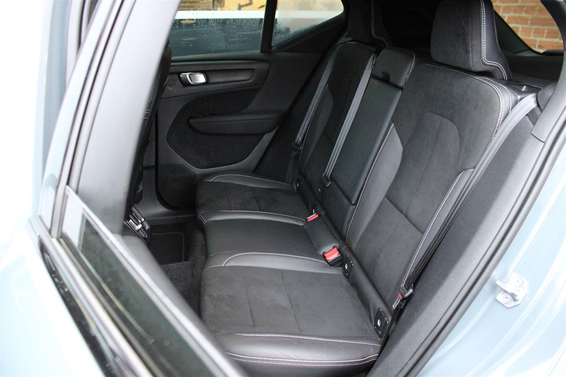 Billede af Volvo XC40 P8 Recharge Twin R-design AWD 408HK 5d Aut.