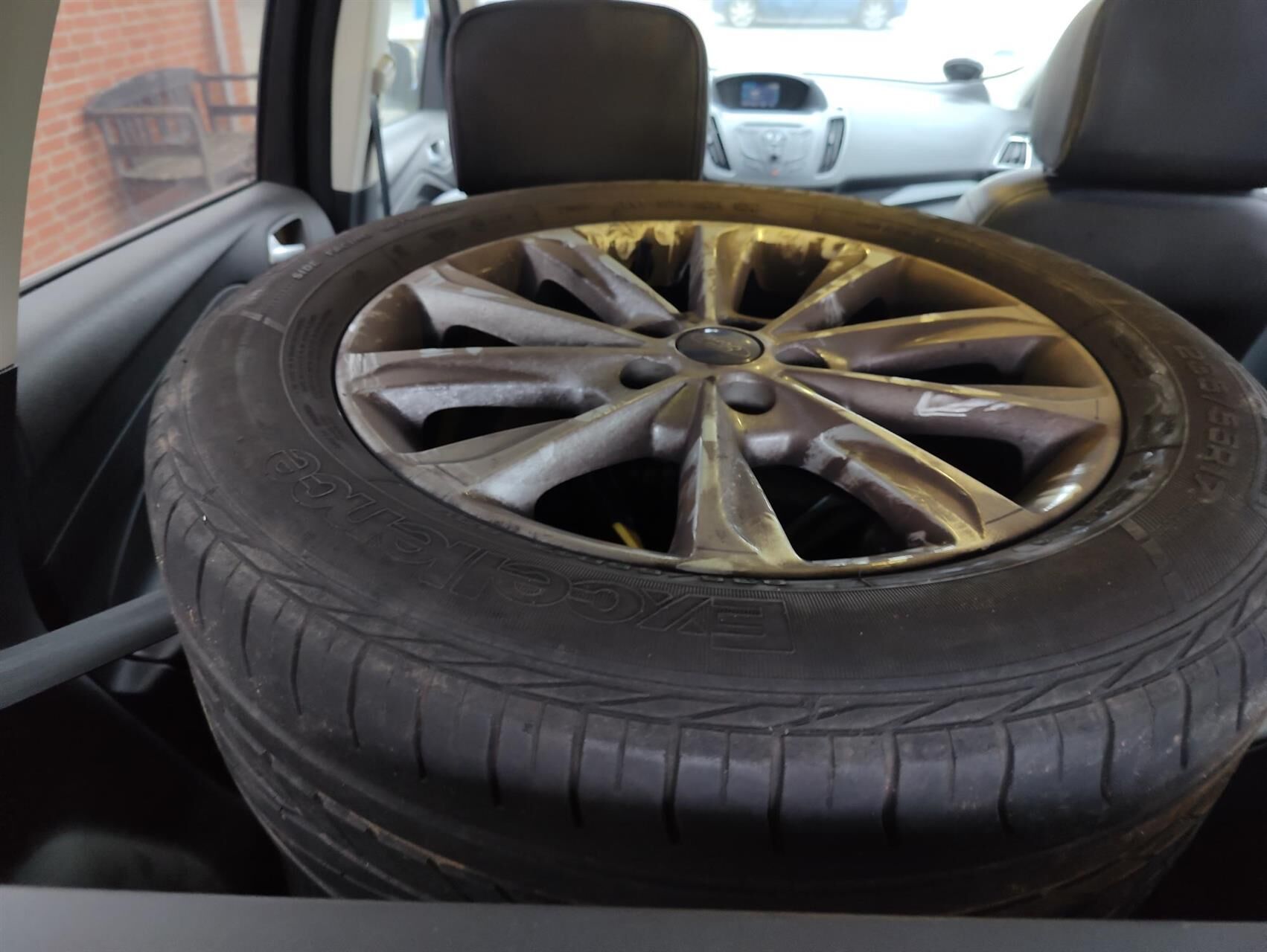 Billede af Ford Kuga 1,5 EcoBoost Titanium Attack 150HK 5d 6g