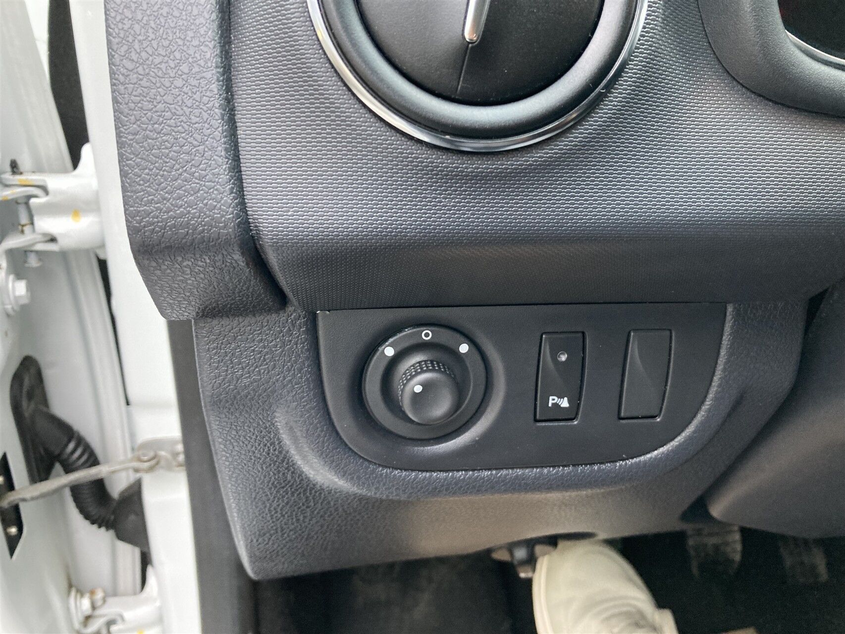 Billede af Dacia Sandero 1,5 Blue dCi Techroad Start/Stop 95HK 5d