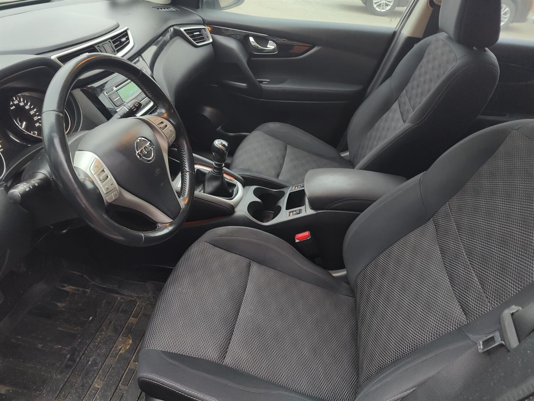 Billede af Nissan Qashqai 1,2 Dig-T Acenta 4x2 115HK 5d 6g