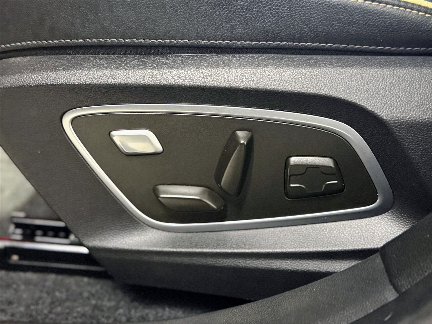 Billede af Renault Mégane E-TECH Iconic 220HK 5d Aut.