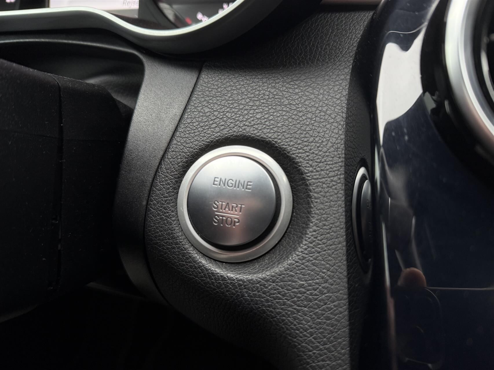 Billede af Mercedes-Benz C350 e T 2,0 Plugin-hybrid AMG Line 7G-Tronic Plus 279HK Stc Aut.