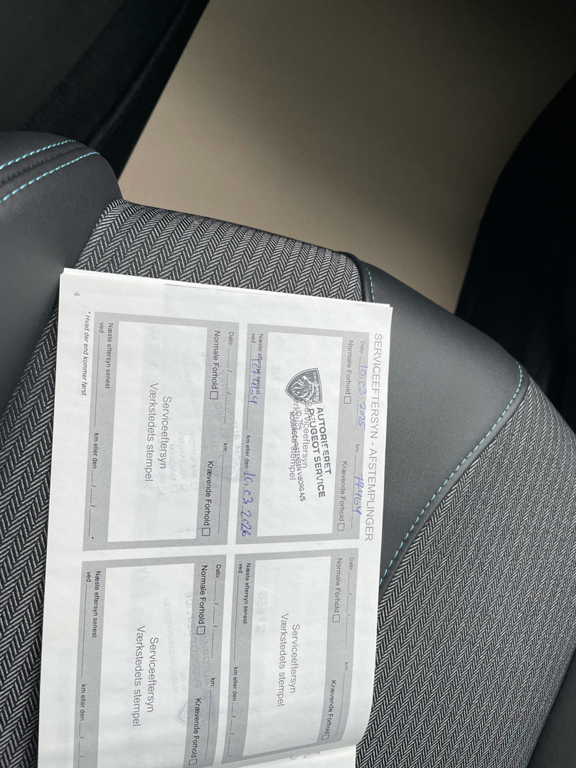 Billede af Peugeot 3008 1,6 PureTech  Plugin-hybrid Selection Sport EAT8 225HK 5d 8g Aut.