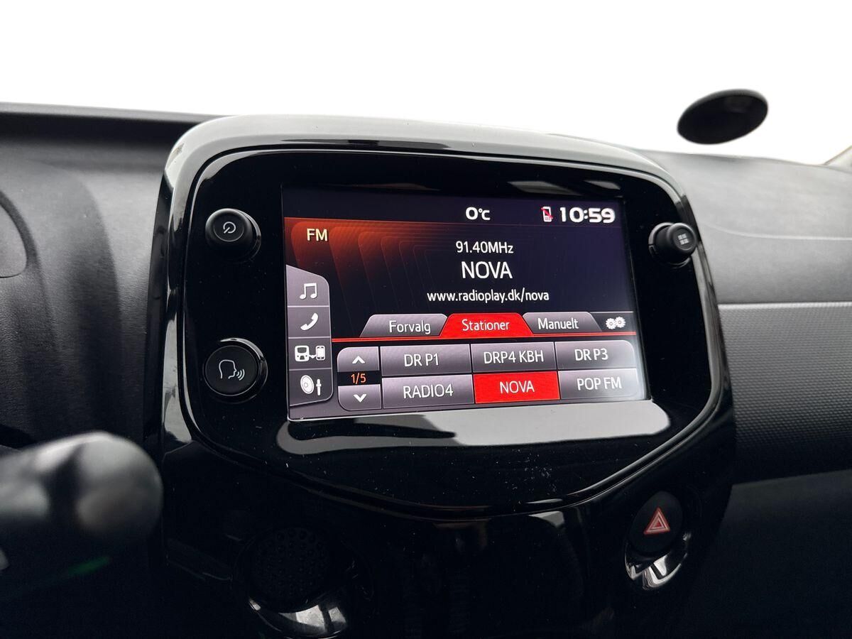 Billede af Citroën C1 1,0 VTi Shine 72HK 5d