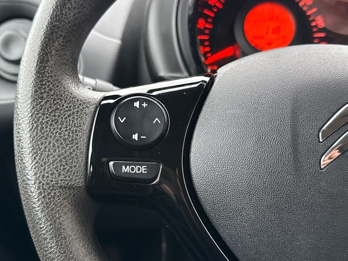 Billede af Citroën C1 1,0 VTi Shine 72HK 5d