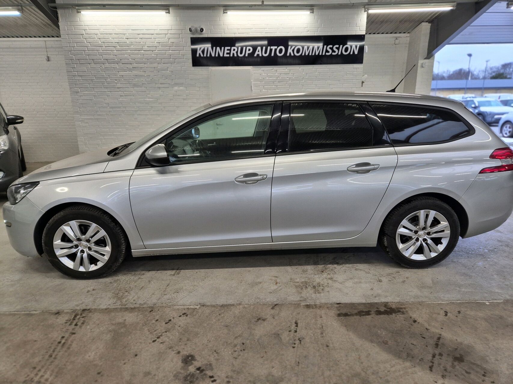 Billede af Peugeot 308 SW 1,6 BlueHDi Active 120HK Stc 6g