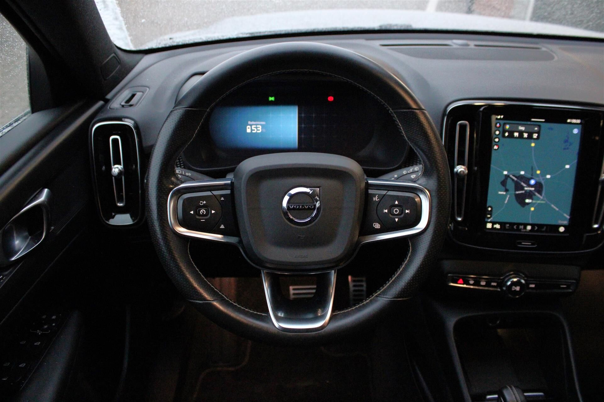 Billede af Volvo XC40 P8 Recharge Twin R-design AWD 408HK 5d Aut.