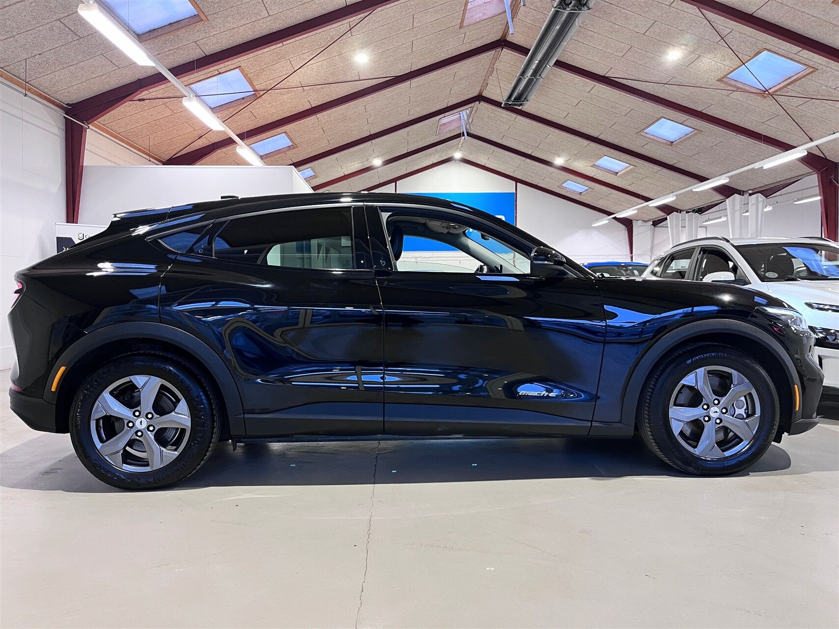 Billede af Ford Mustang Mach-E EL UR 294HK 5d Aut.